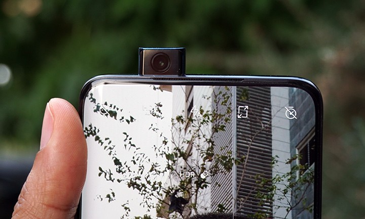 מצלמת הסלפי של OnePlus 7T Pro