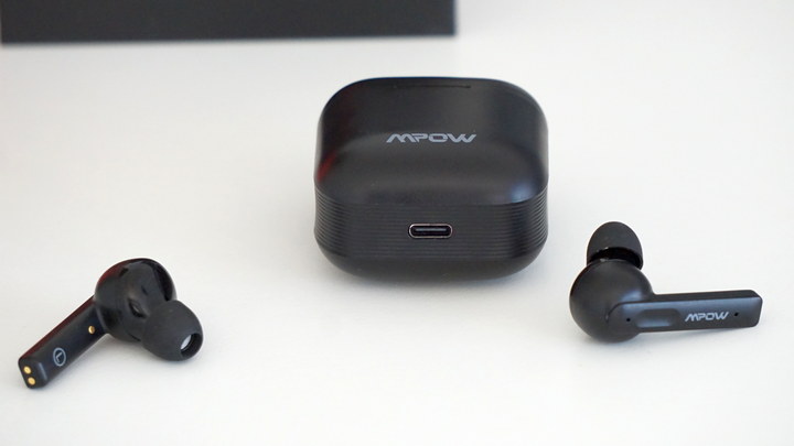 חיבור המטען USB-C לאוזניות משתיקות הרעשים Mpow X3