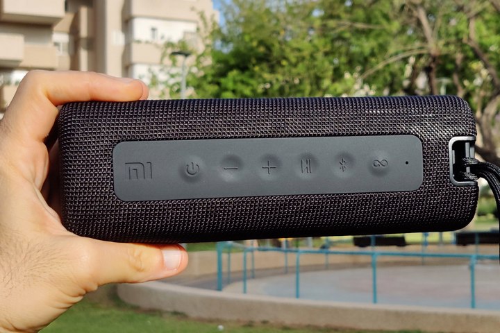רמקול נייד למסיבות ולים לבריכה ועוד Mi Portable Bluetooth Speaker 16W